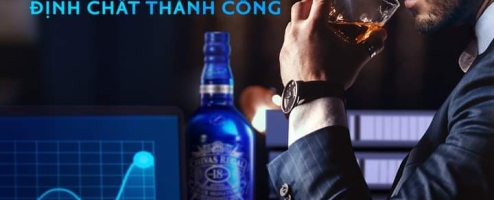 Rượu Chivas 18 Blue Signature