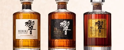 Rượu Hibiki  Whisky Nhật Bản Cao Cấp Đẳng Cấp Cho Quà Biếu Sang Trọng